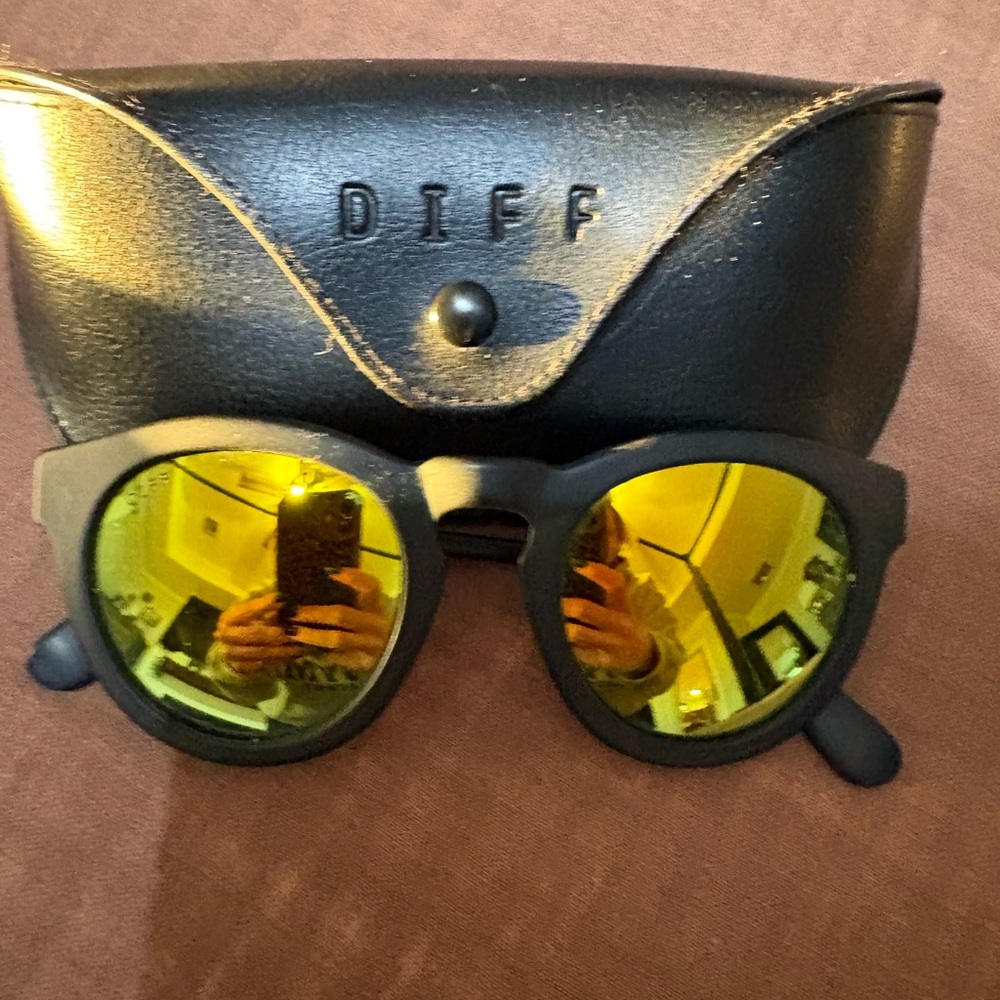 Diff Eyewear Black Sunglasses with Gold Lenses